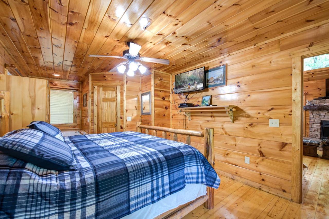 Cabin Of Dreams, 3 Bedroom Water View, Wifi, Hot Tub, Pool Table, Sleep 8 塞维尔维尔 外观 照片